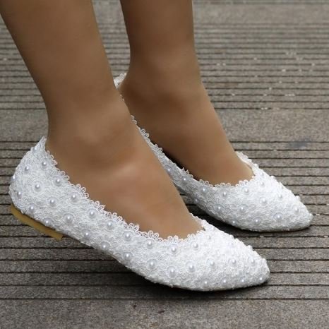 Choosing Flat Wedding Shoes for Your Special Day