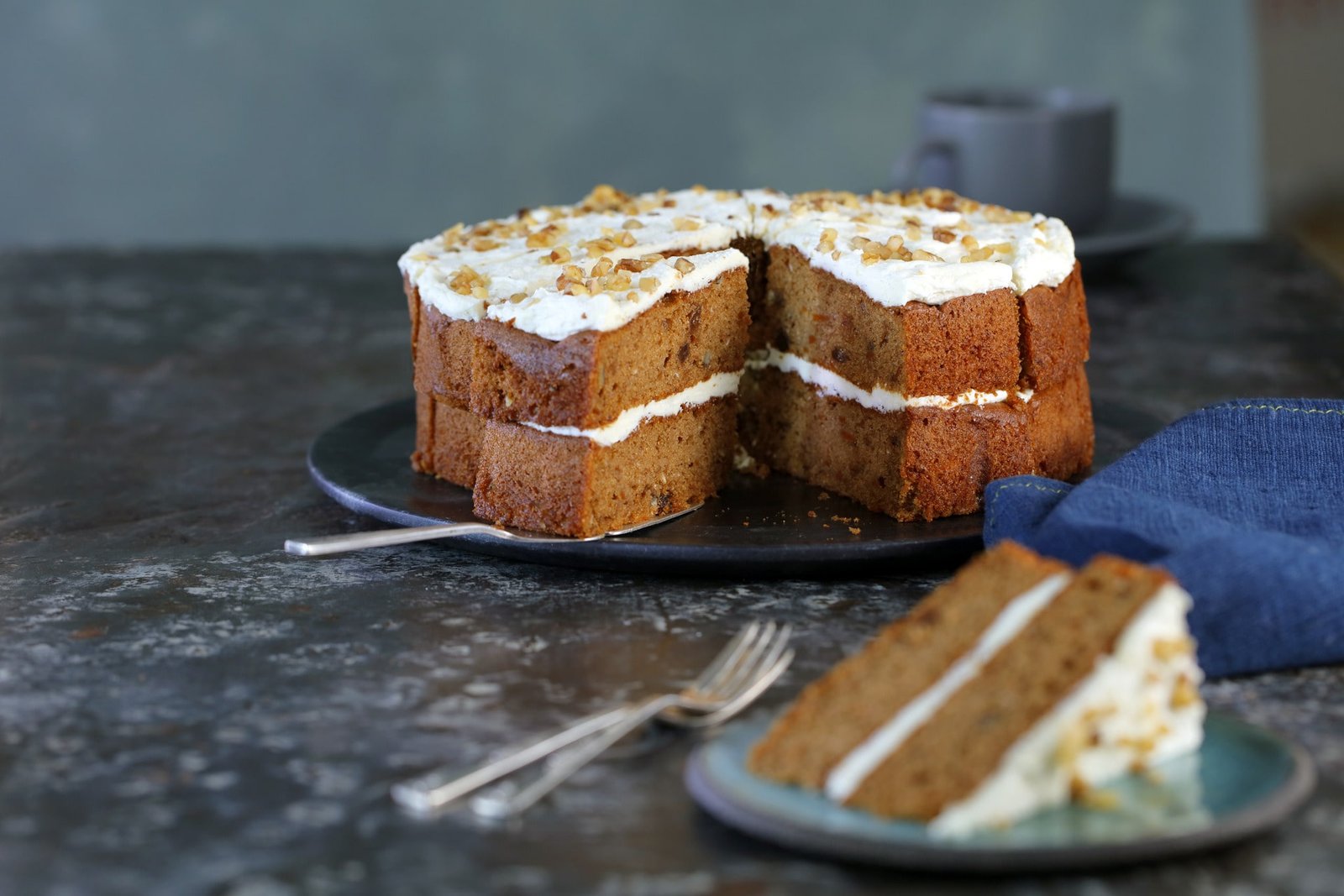 Discover Premium Wholesale Cakes with The Handmade Cake Company