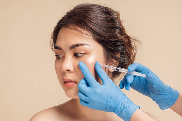 Experience Stunning Skin with Skin Glowing Injections in Abu Dhabi