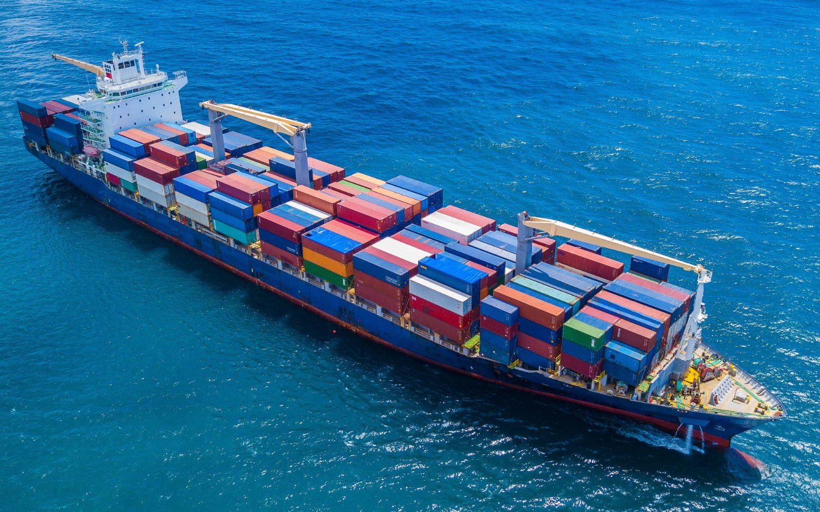 How to Customize 40ft Containers for Unique Business Requirements