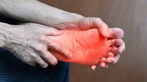 Expert Podiatry in Edinburgh for Tingling and Burning Feet