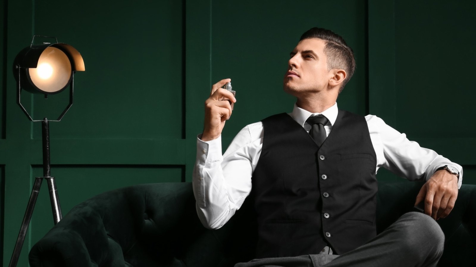 Long lasting perfume for men