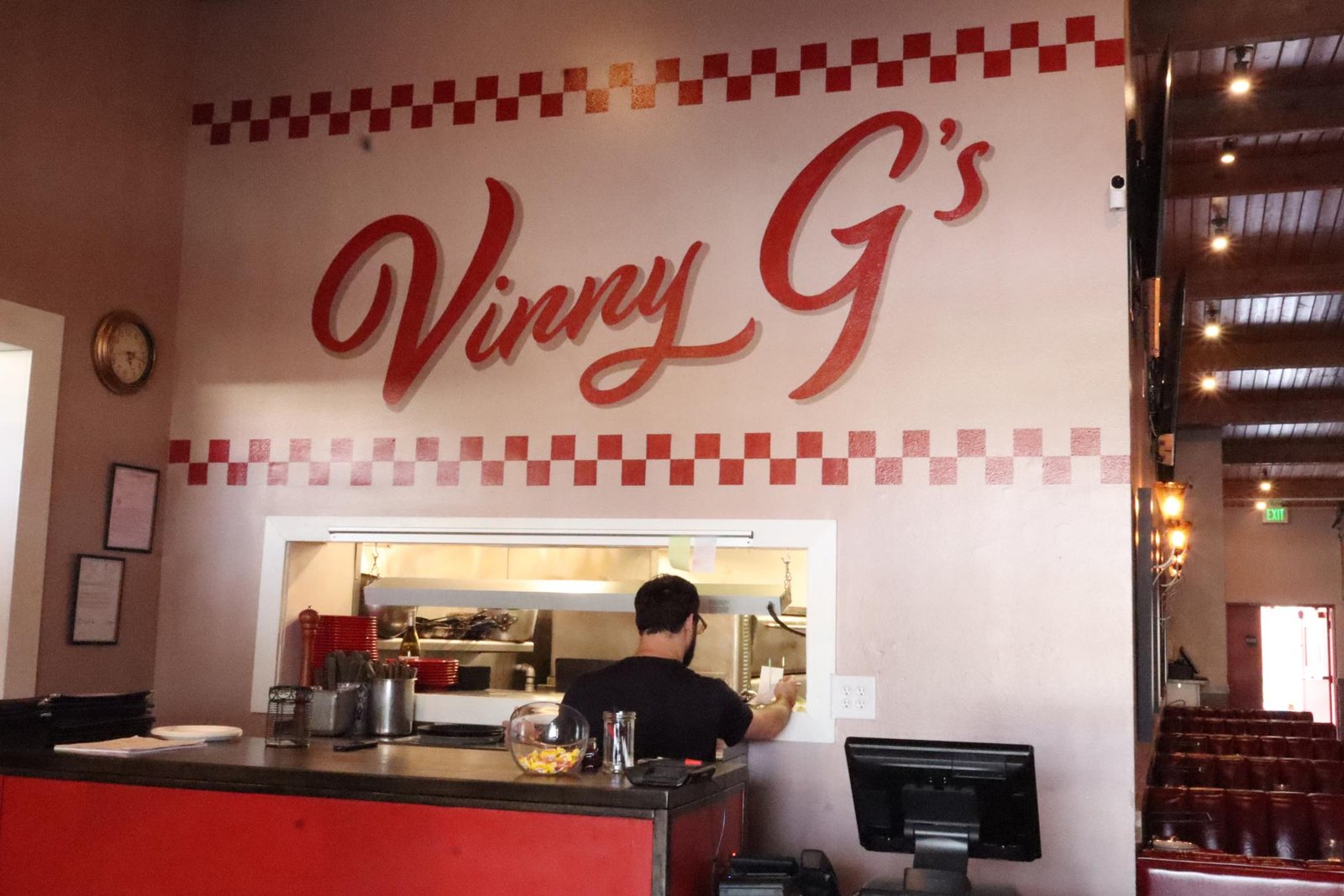 Why Everyone’s Talking About Vinny’s Pizza in 2025