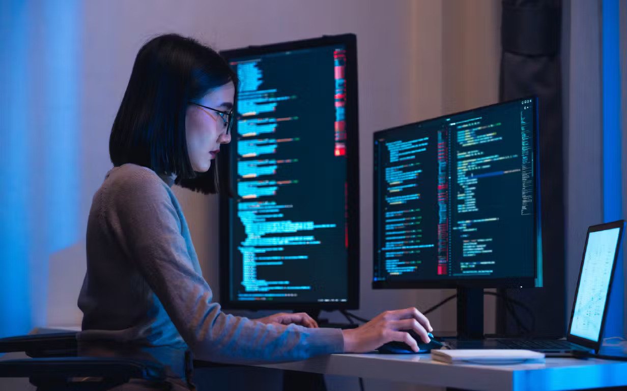 5 Generative AI Certifications for Future-Proof AI Career